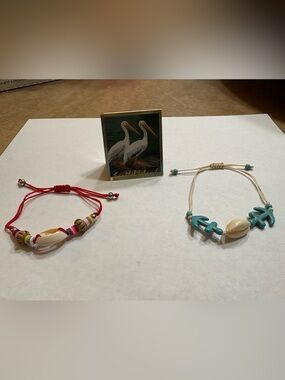 Adjustable Shell Bracelets (2) & Magnetic Bookmark “NWOT” - 🏖️Beachy Bundle🏖️